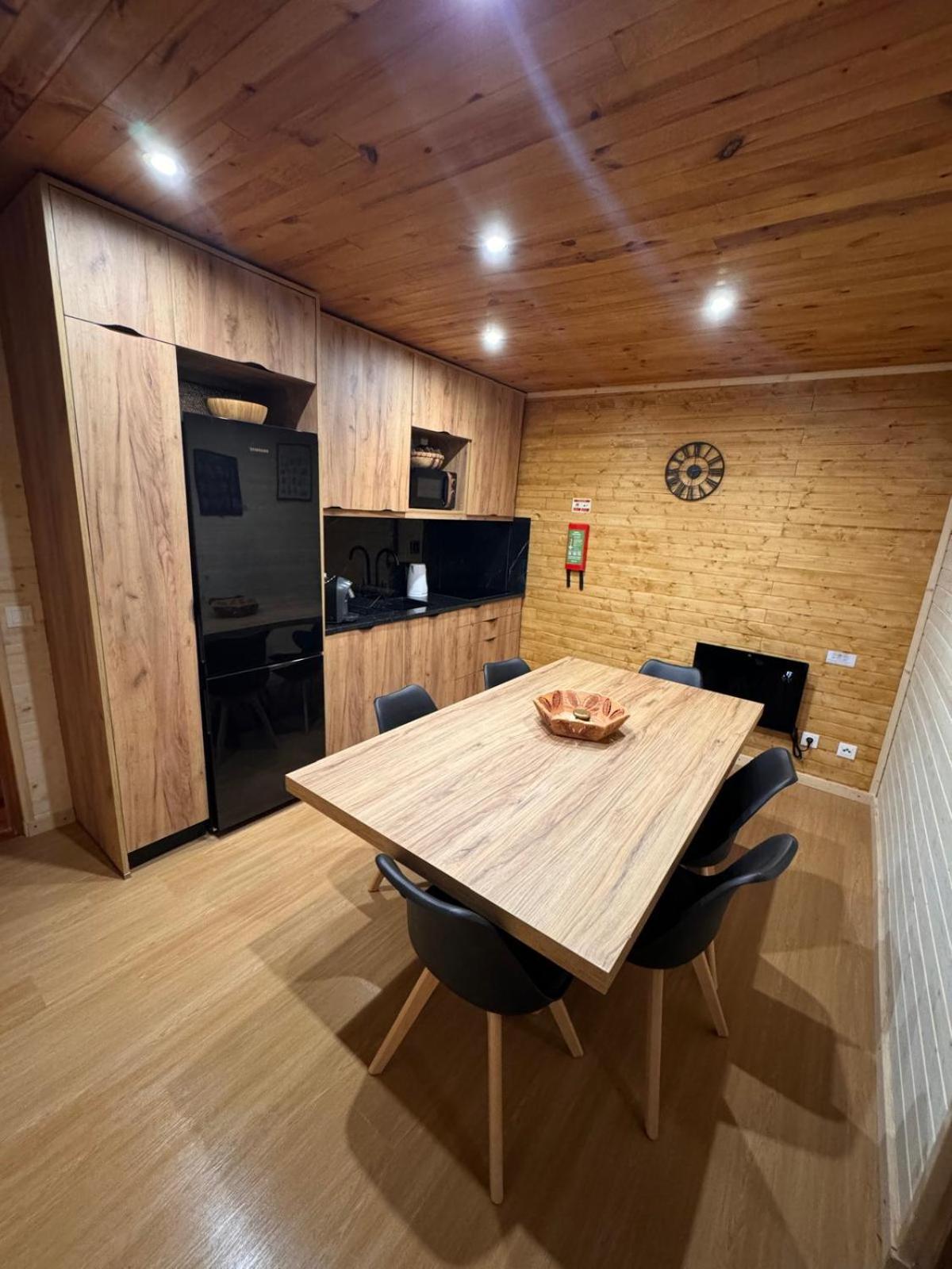 קוביליה Mountain Lodge T3 Duplex Abrigo Do Lobo מראה חיצוני תמונה